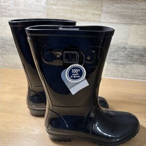 Igor Shiny Black Boots